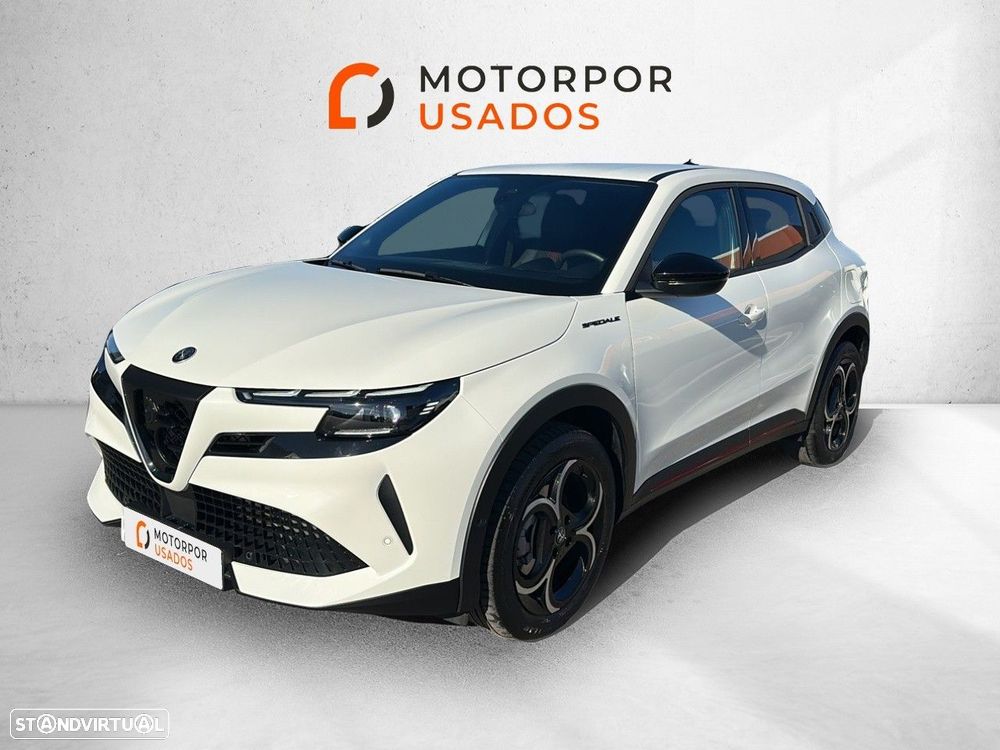 Alfa Romeo Junior 1.2 Speciale eDCT6 - 1