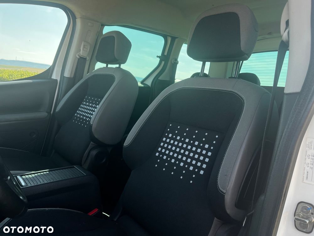 Citroën Berlingo Multispace BlueHDi 120 S&S SHINE - 16
