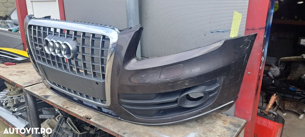 Bara fata Audi Q5 8R0 nonfacelift 20010 - 2