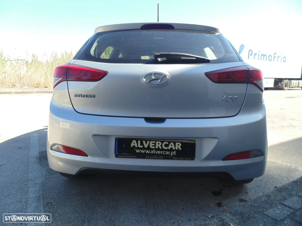 Hyundai i20 1.1 CRDi Access Plus - 13
