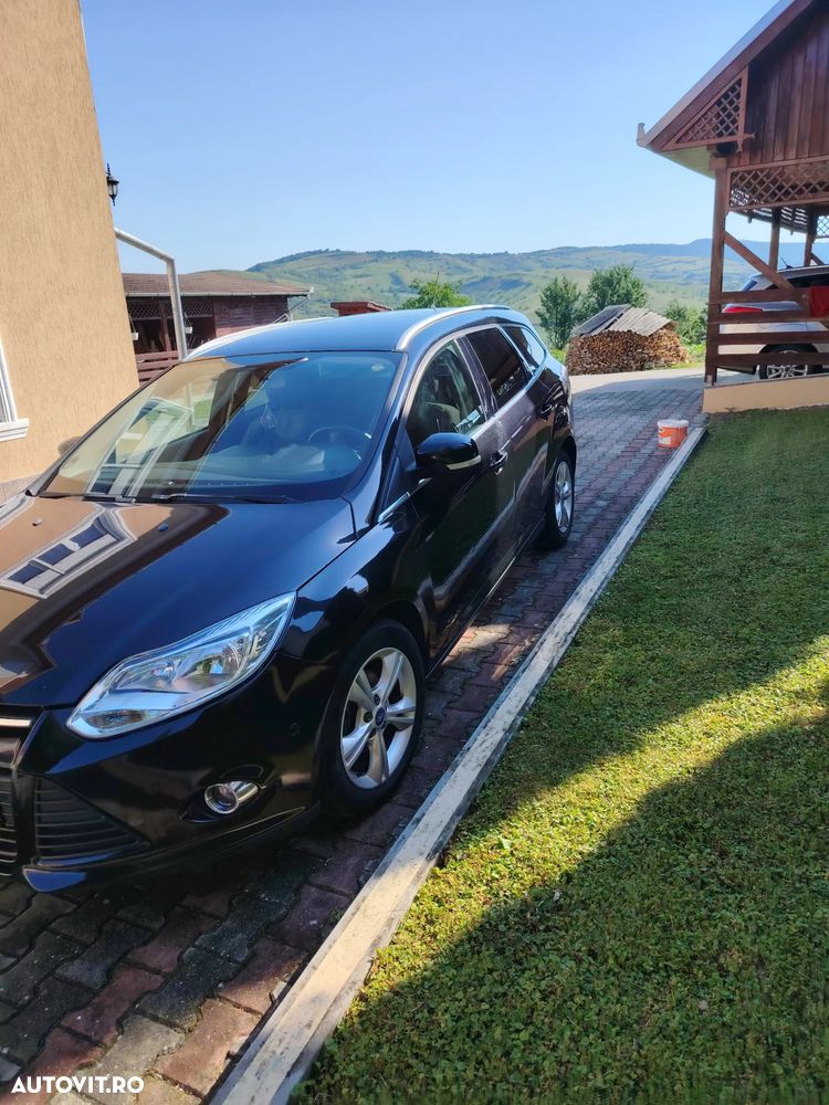 Ford Focus 1.6 TDCI DPF Titanium - 4