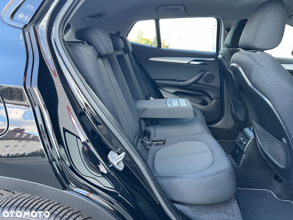 BMW X2 sDrive18i Business Edition - 15