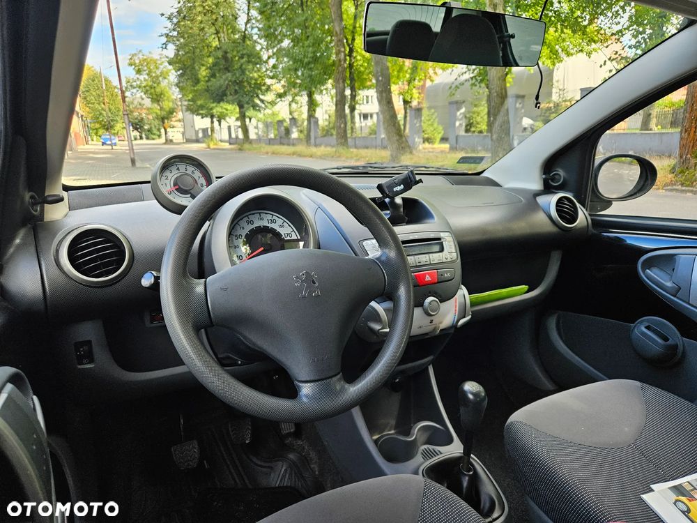 Peugeot 107 70 Urban Move - 7