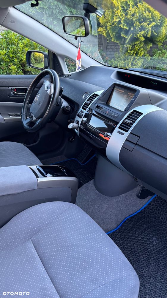 Toyota Prius 1.5 VVT-i Prestige - 7
