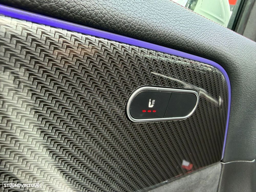 Mercedes-Benz GLA 250 e AMG Line - 19