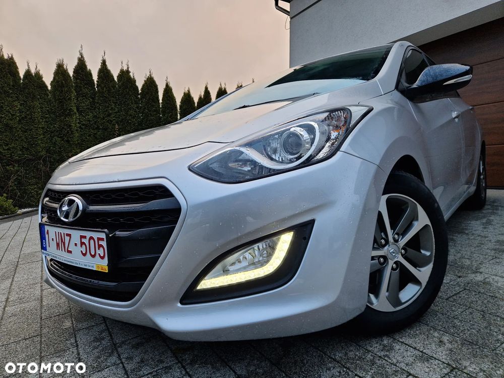 Hyundai i30 1.6 CRDI Passion Plus - 3