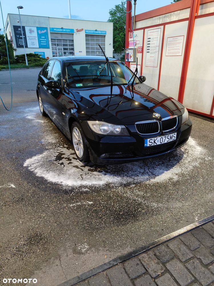BMW Seria 3 320i - 11