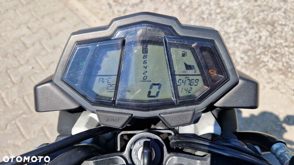 Yamaha MT - 3