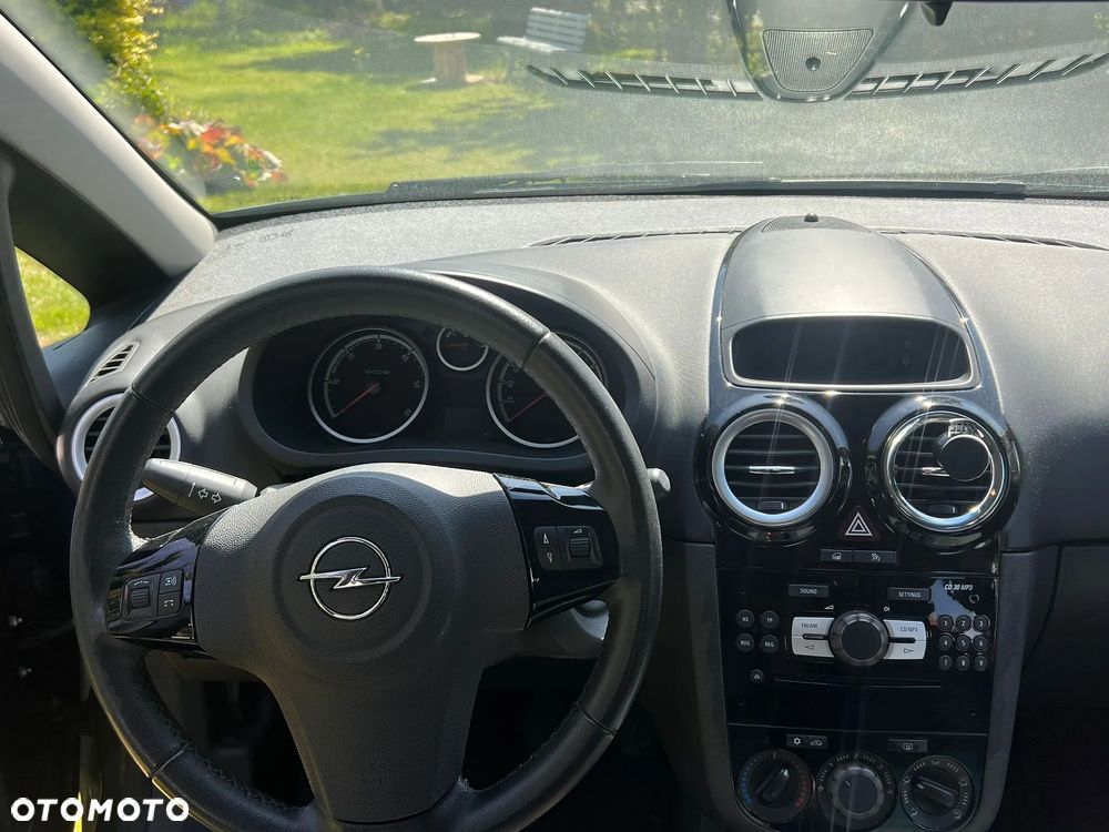 Opel Corsa 1.3 CDTI Essentia - 16