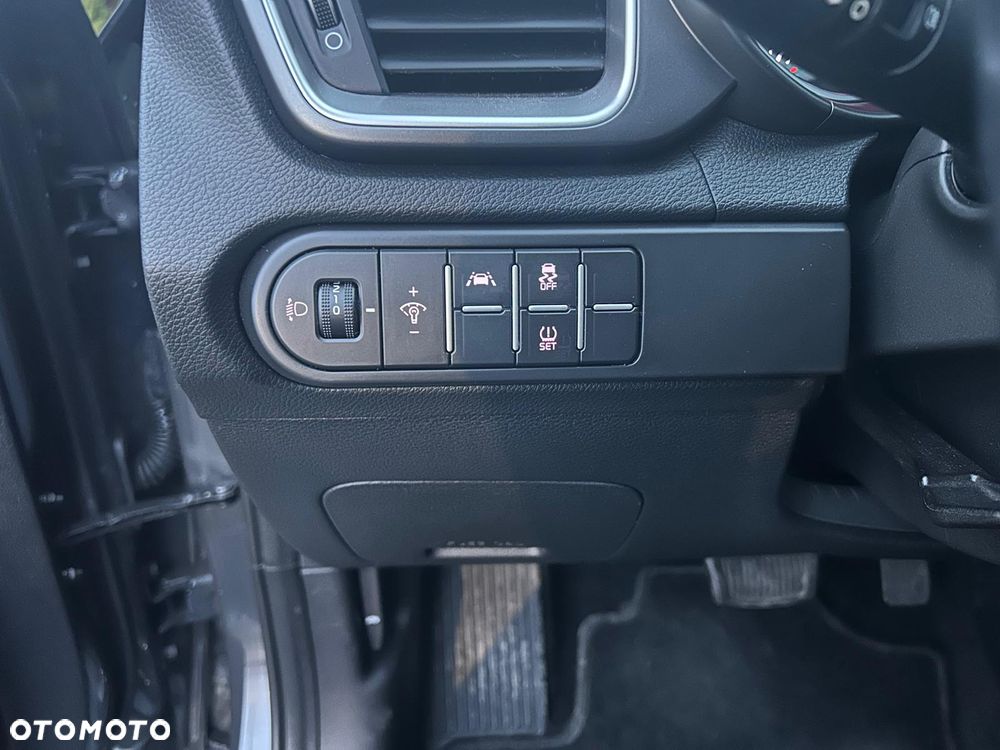 Kia XCeed 1.5 T-GDI M DCT - 14