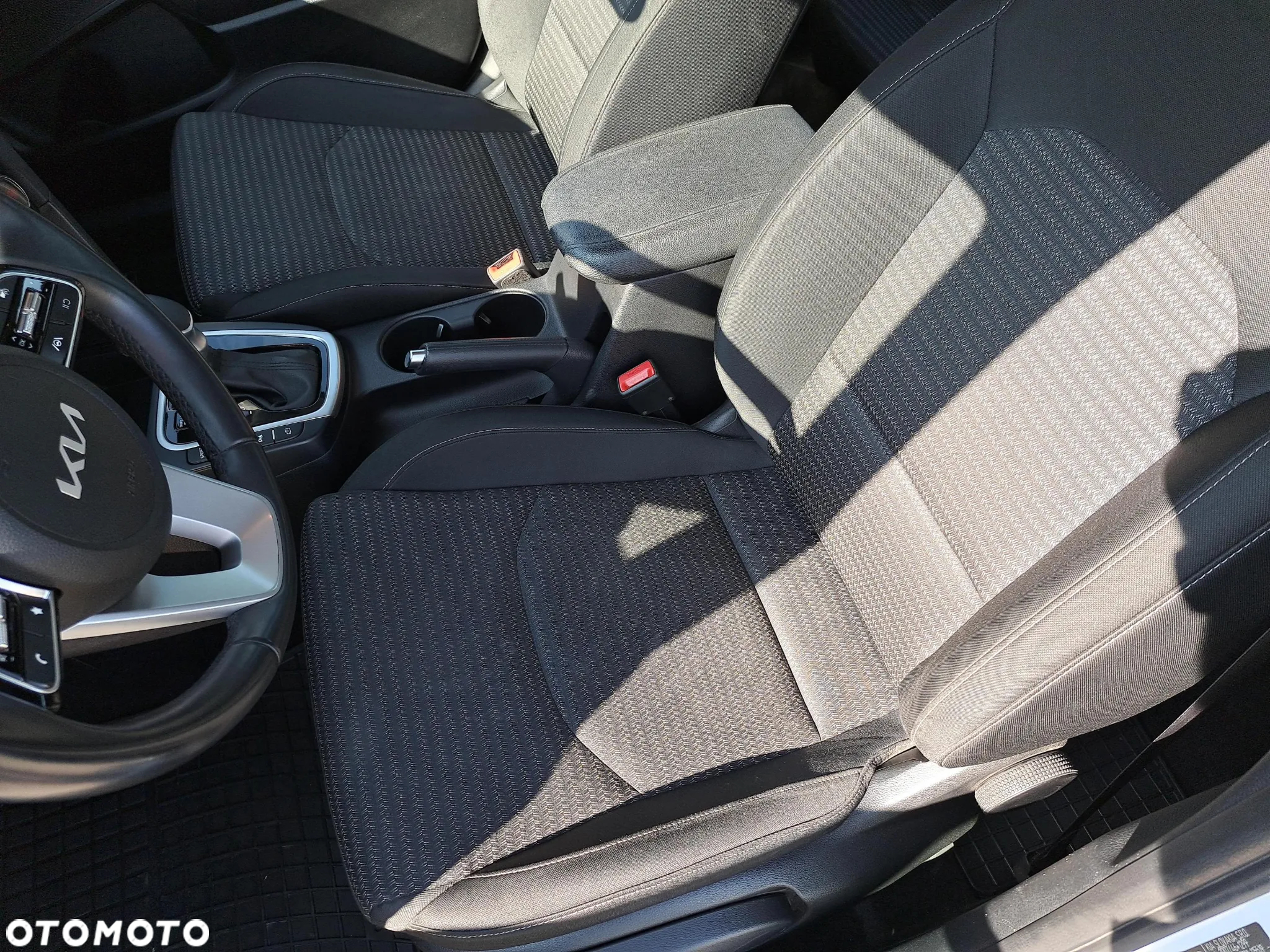 Kia Ceed 1.5 T-GDI M DCT - 13