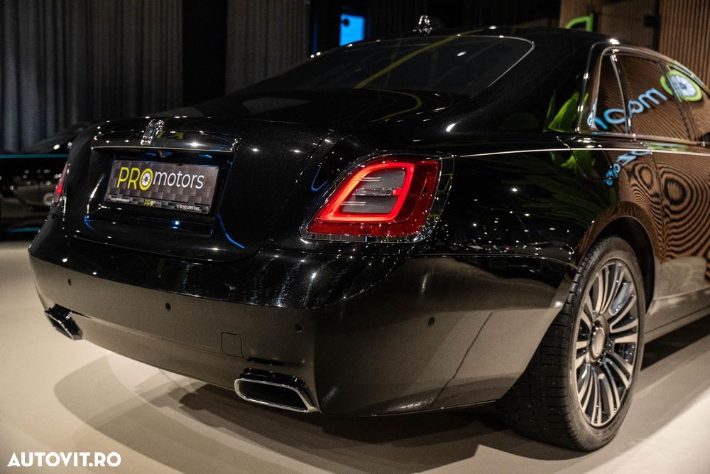 Rolls-Royce Ghost - 17