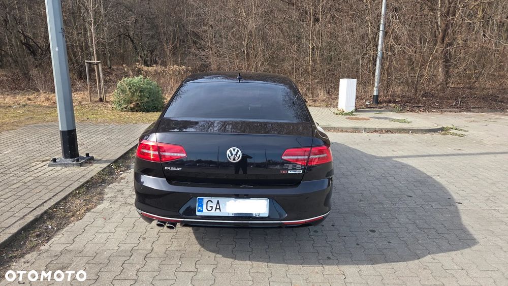 Volkswagen Passat - 7