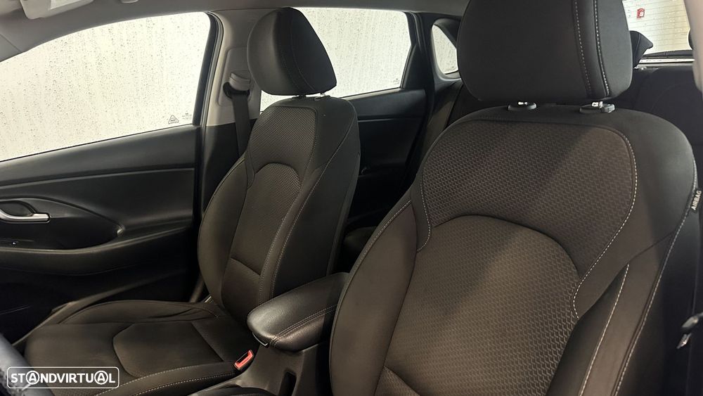 Hyundai i30 1.6 CRDI STyle Plus 7DCT - 20