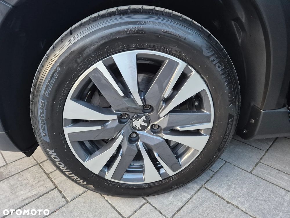 Peugeot 2008 PureTech 110 GPF Stop&Start EAT6 Allure - 21