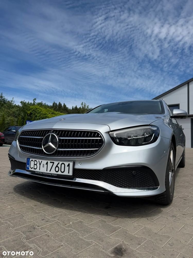 Mercedes-Benz Klasa E 200 d - 2