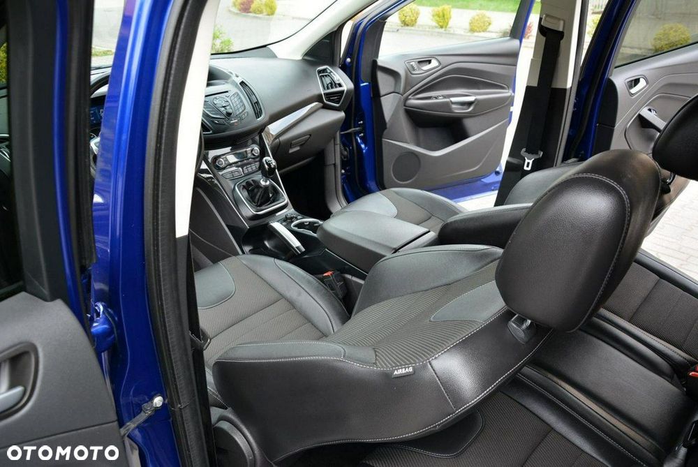 Ford Kuga 2.0 TDCi 4x4 Titanium - 20