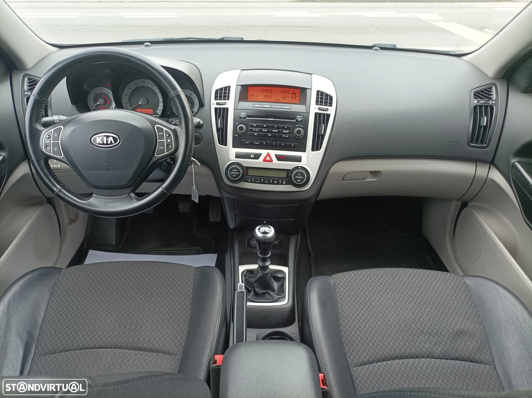 Kia Ceed SW 1.6 CRDi LX - 15