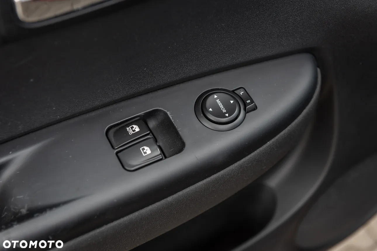 Hyundai i20 - 15