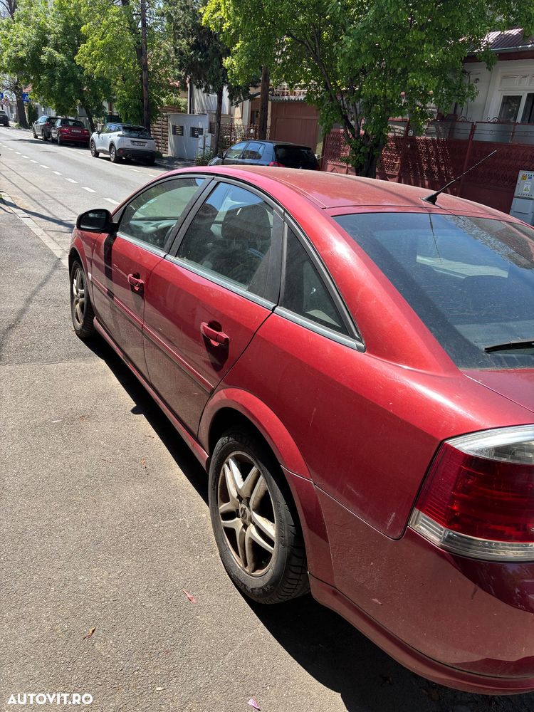 Opel Vectra 1.9 CDTI Cosmo - 9
