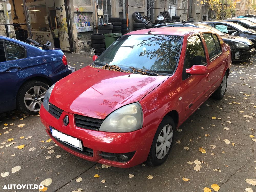 Dezmembrez Renault Clio Symbol 2008 1,4 benzina rosu OV727 - 3