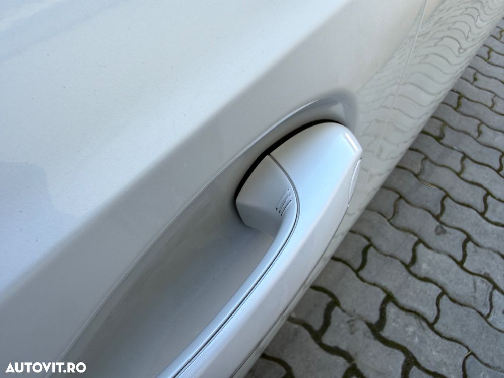 BMW Seria 3 - 11