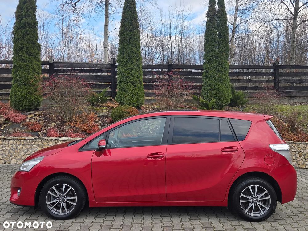 Toyota Verso 1.8 Premium MS - 4