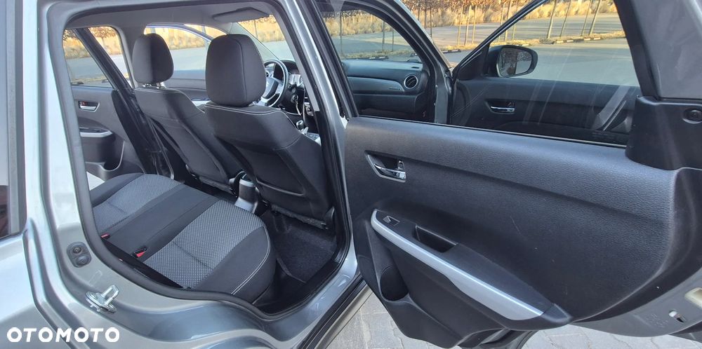 Suzuki Vitara 1.6 DDiS (4x4) Allgrip Comfort - 7
