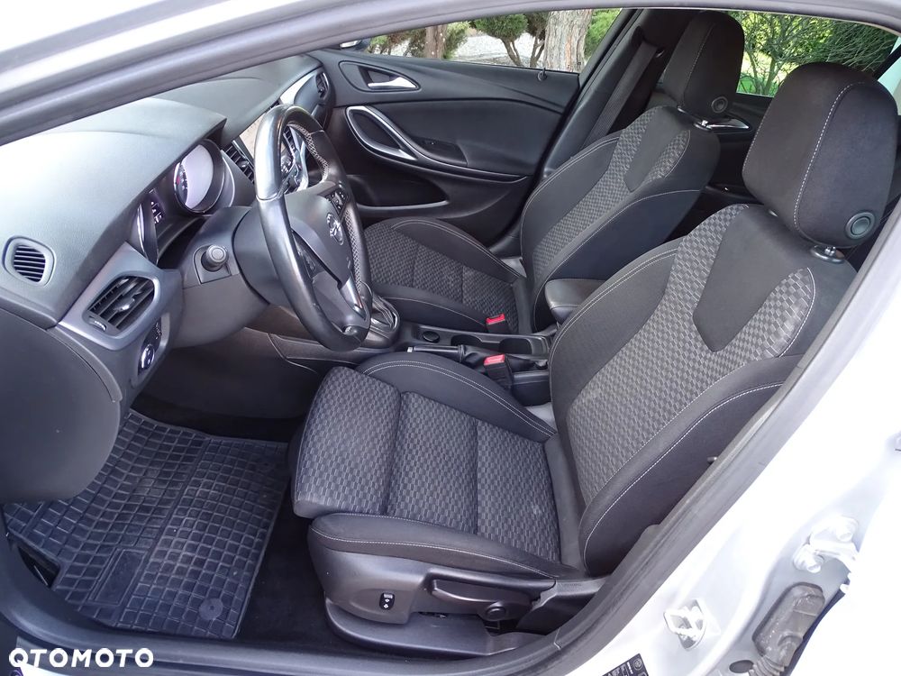 Opel Astra 1.6 D Start/Stop Automatik Innovation - 15