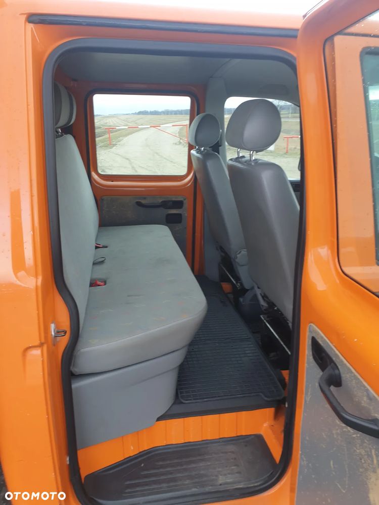 Volkswagen T5 4X4 DOKA TRANSPORTER - 8
