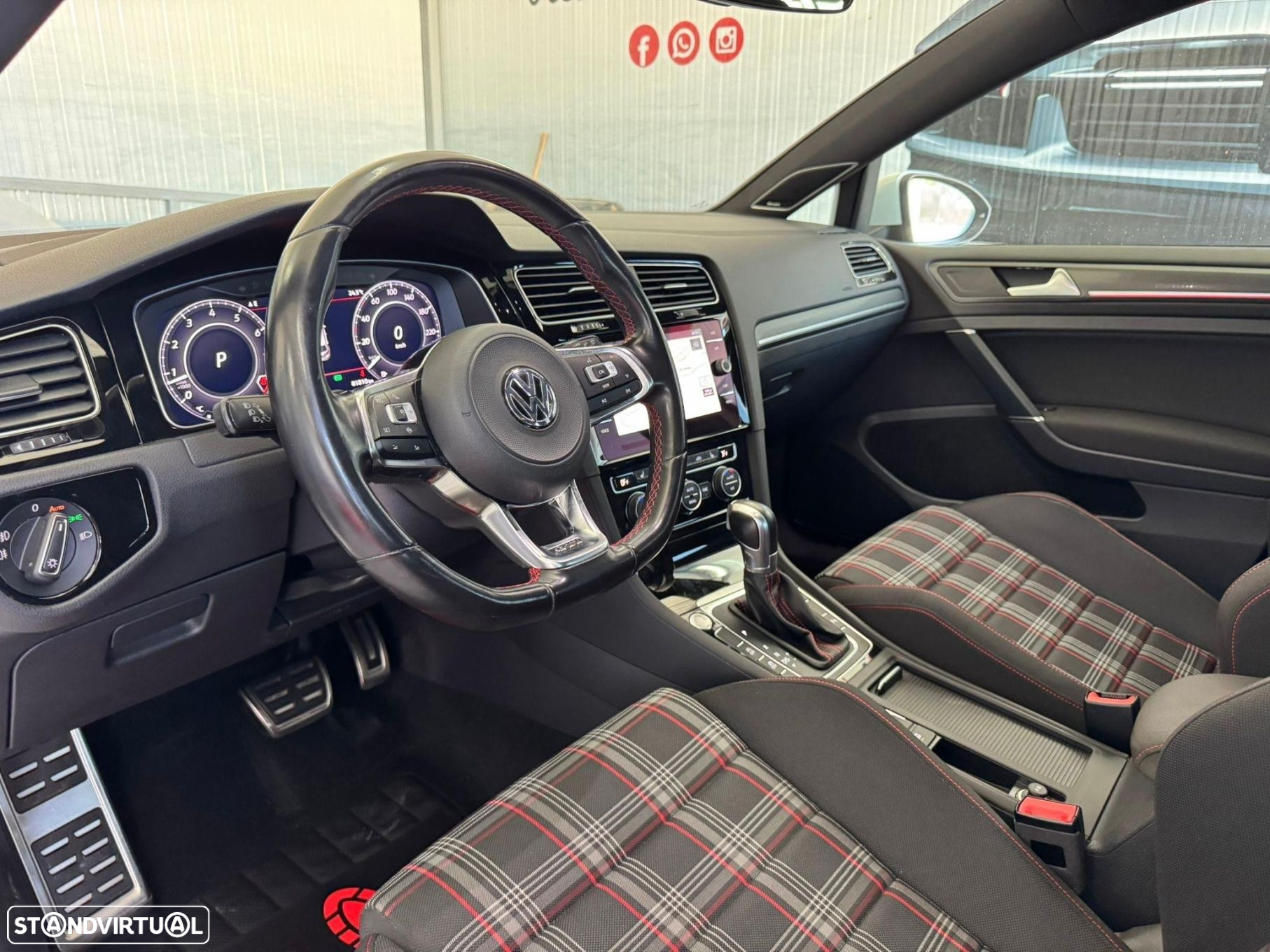 VW Golf 2.0 TSI GTI DSG Performance - 9