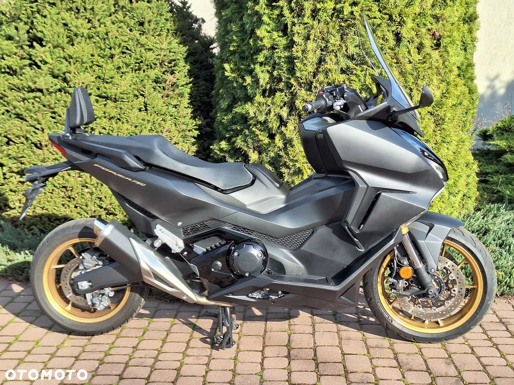 Honda NSS - 2