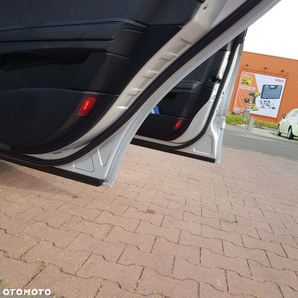 Mercedes-Benz Klasa E 200 Kompressor Automatik Avantgarde - 4