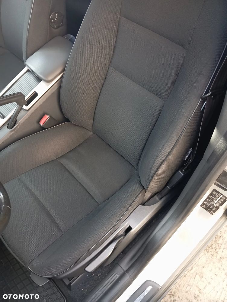 Volvo V50 2.0D DPF Momentum - 13