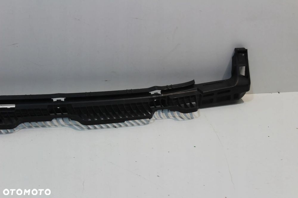ŚLIZG MOCOWANIE ZDERZAK TYŁ VW GOLF VII 7 5G6807863C 5D HTB CAŁY 5G6807863C - 2