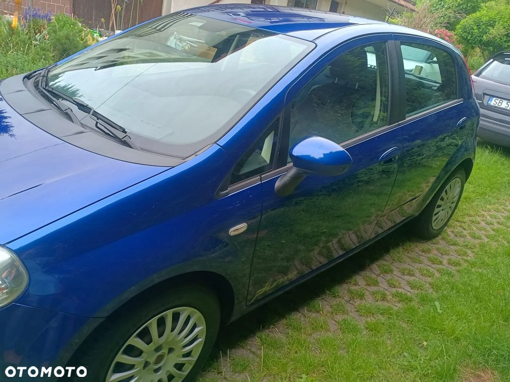 Fiat Grande Punto - 4