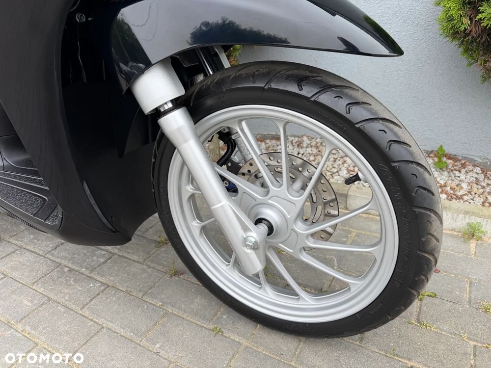 Honda SH - 15