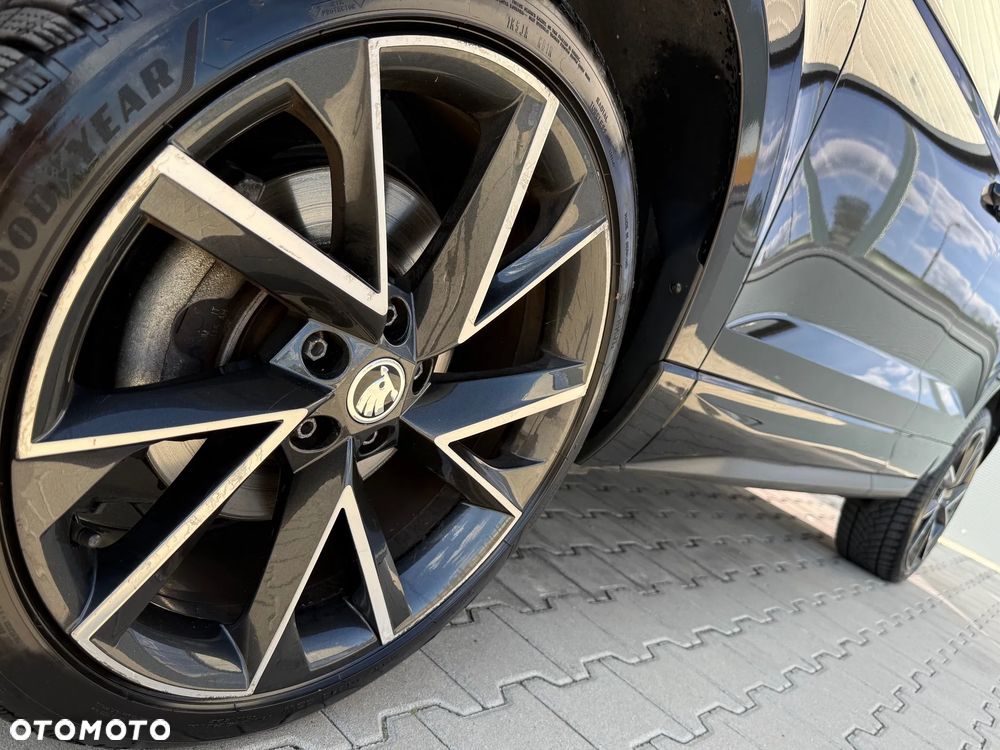 Skoda Karoq 1.5 TSI DSG Sportline - 17