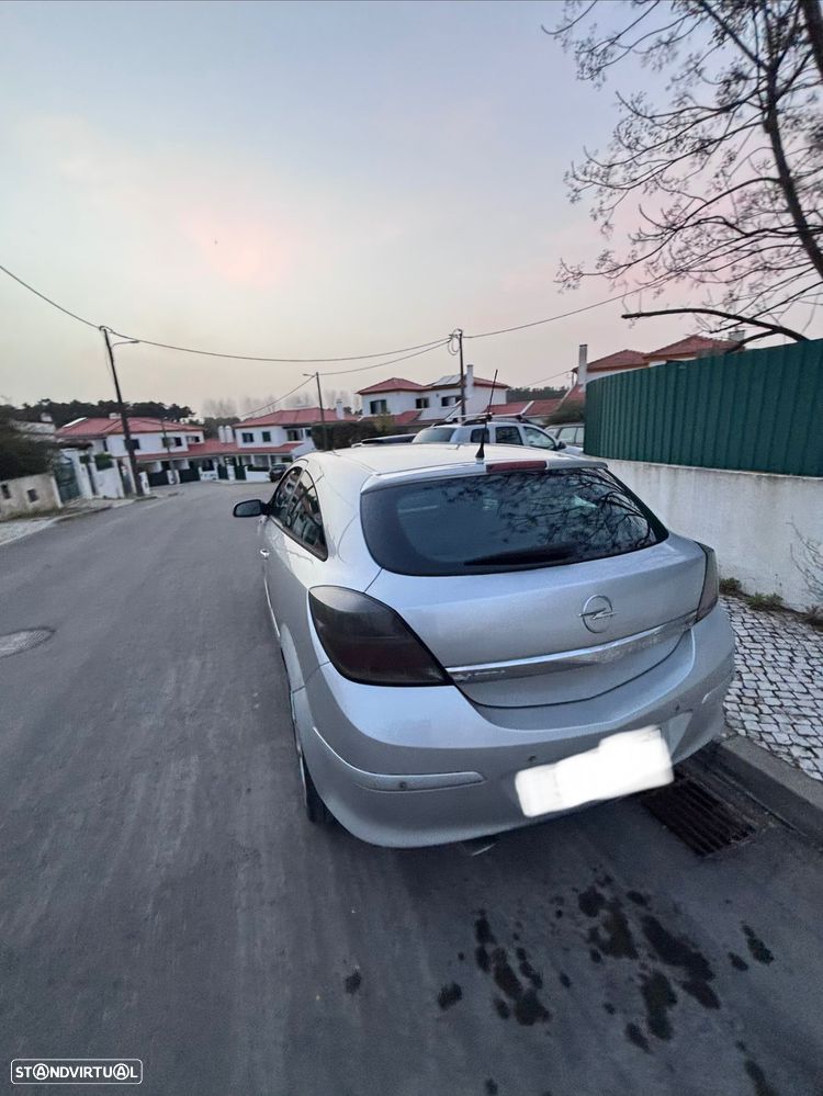 Opel Astra GTC 1.9 CDTI - 5