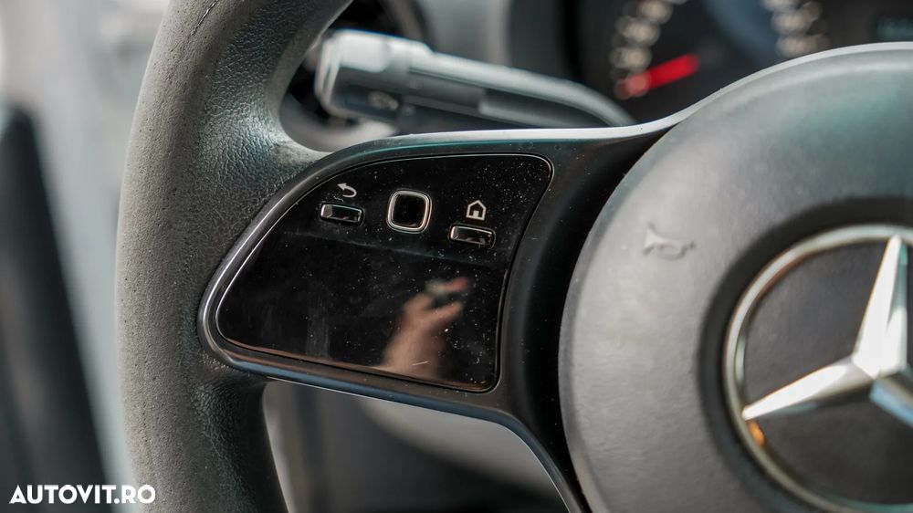 Mercedes-Benz SPRINTER - 12