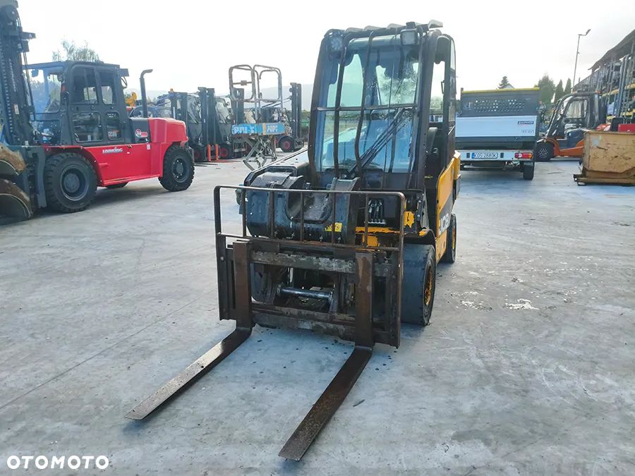 JCB TLT30D Teletruk - 10