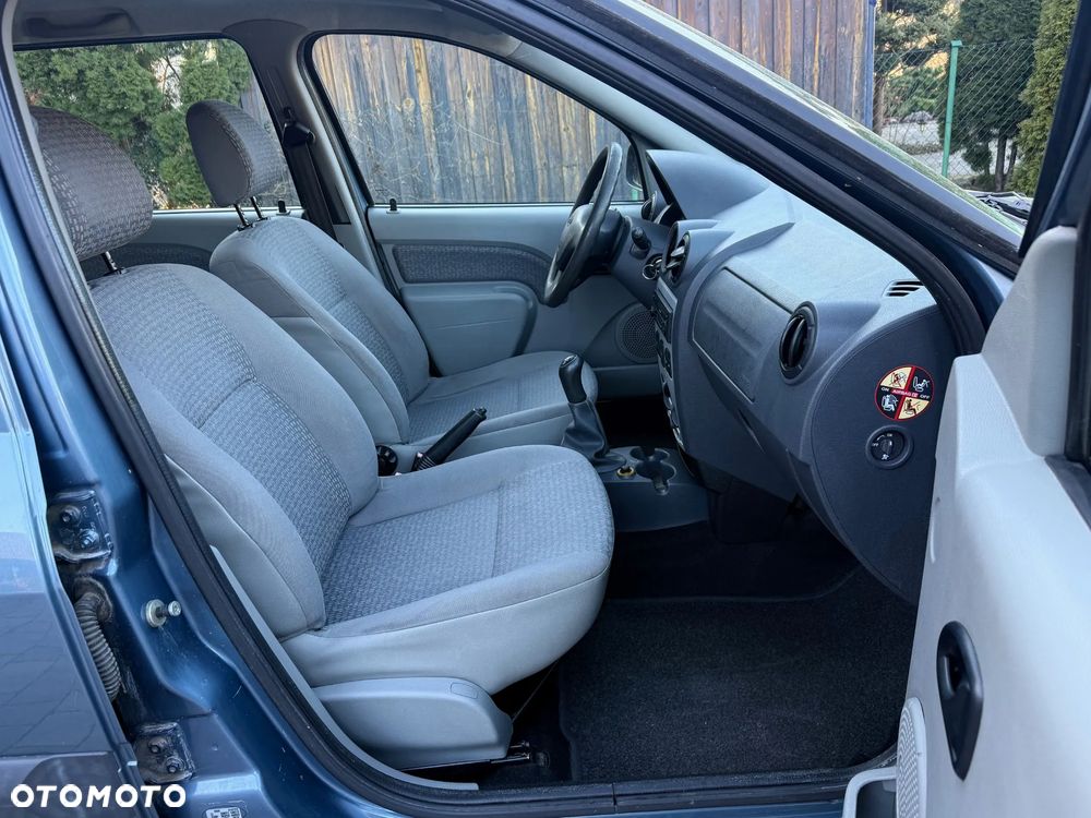 Dacia Logan 1.6 16V Laureate Euro5 - 8