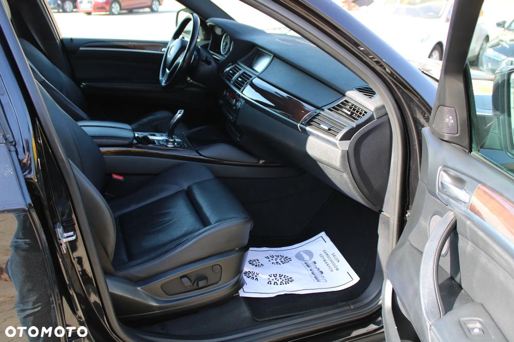 BMW X6 xDrive35i Edition Exclusive - 32