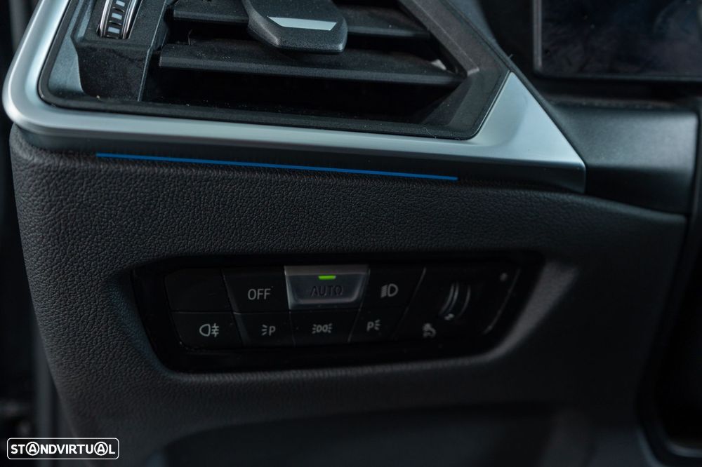 BMW i4 eDrive40 Pack Desportivo M - 24