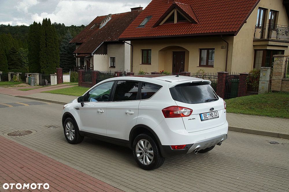 Ford Kuga 2.0 TDCi 4x4 Titanium - 6