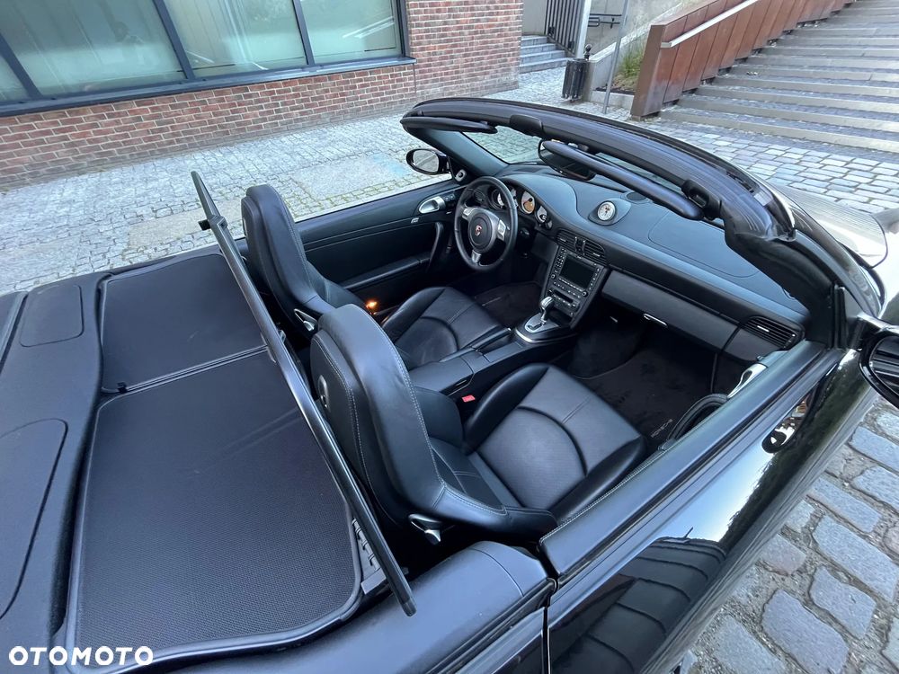 Porsche 911 - 35