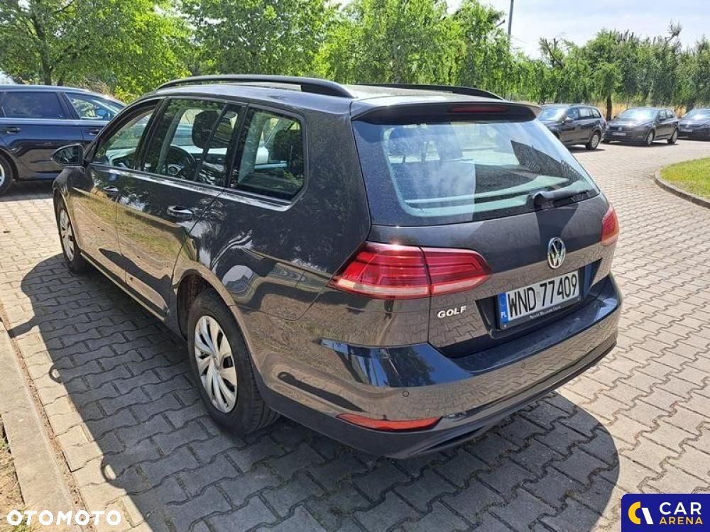 Volkswagen Golf - 5