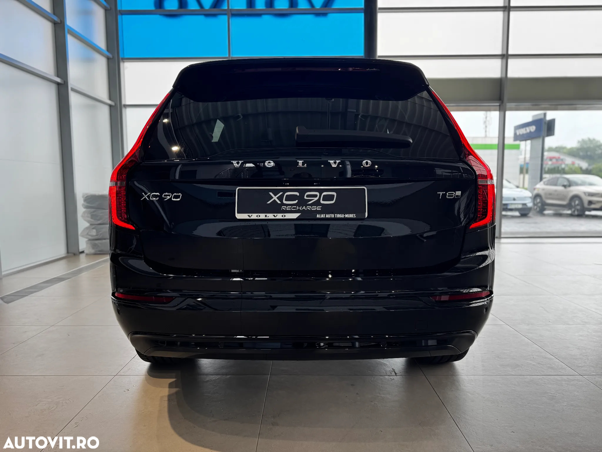 Volvo XC 90 Recharge T8 AWD Plus Dark - 6
