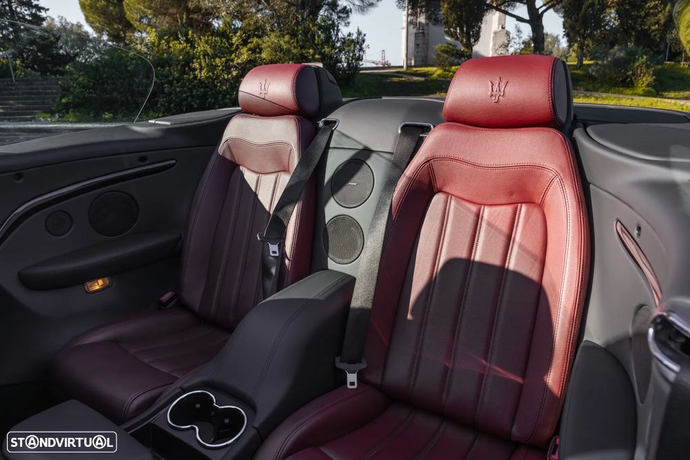 Maserati Grancabrio - 28