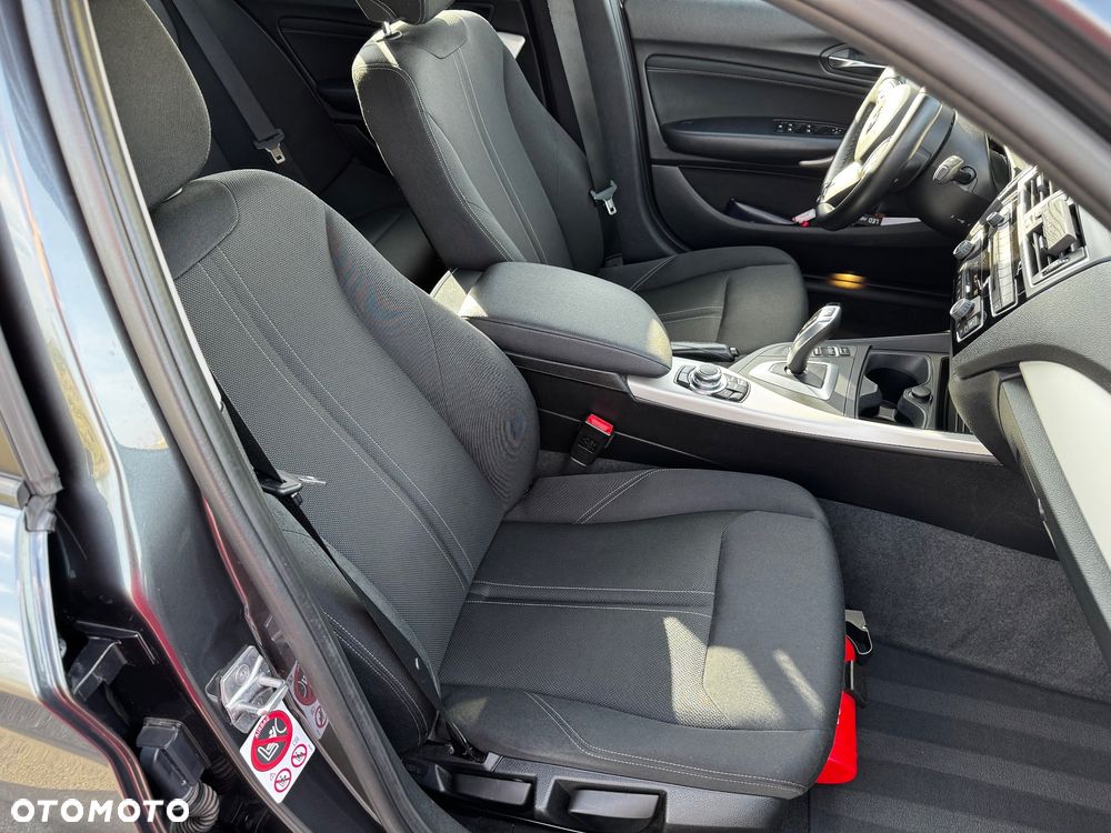 BMW Seria 1 118d - 22